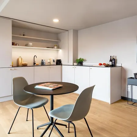 Ipartment @home By Western 호텔 *