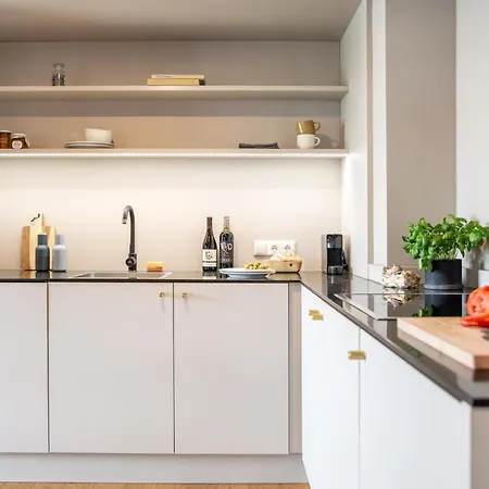 호텔 Ipartment @home By Western